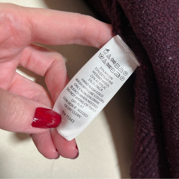 C&C California Burgundy Plum Purple red Wool hooded zip front Cardigan Sweater - Picture 8 of 15